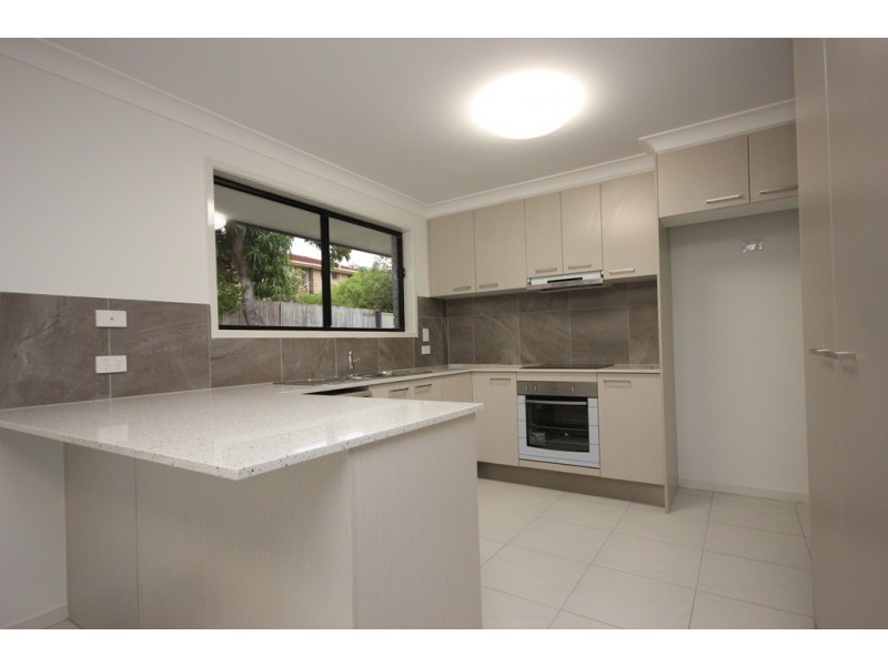 15 Luxor Street, Southport QLD 4215