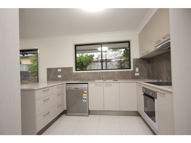 15 Luxor Street, Southport QLD 4215