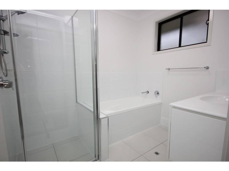 15 Luxor Street, Southport QLD 4215