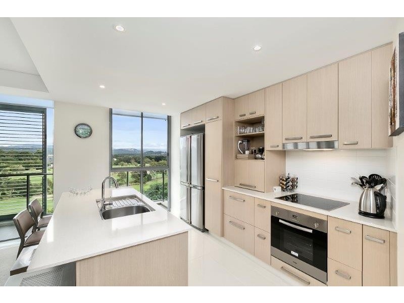 285/135 Lakelands Drive, Merrimac QLD 4226