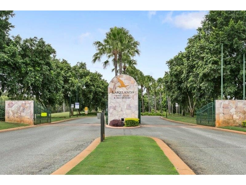 285/135 Lakelands Drive, Merrimac QLD 4226