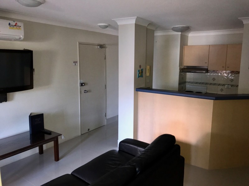 5/11-17 Philip Avenue, Broadbeach QLD 4218