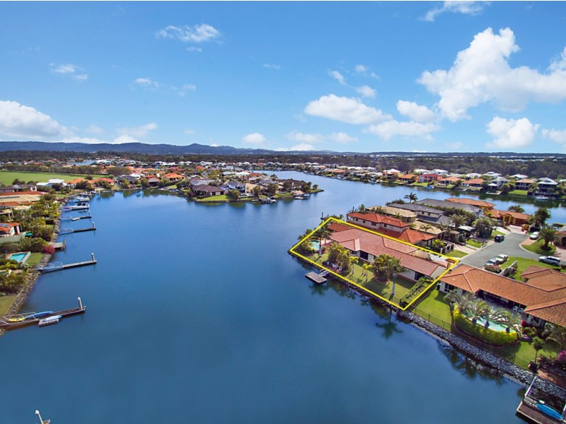 14 Saltair Grove, Helensvale QLD 4212