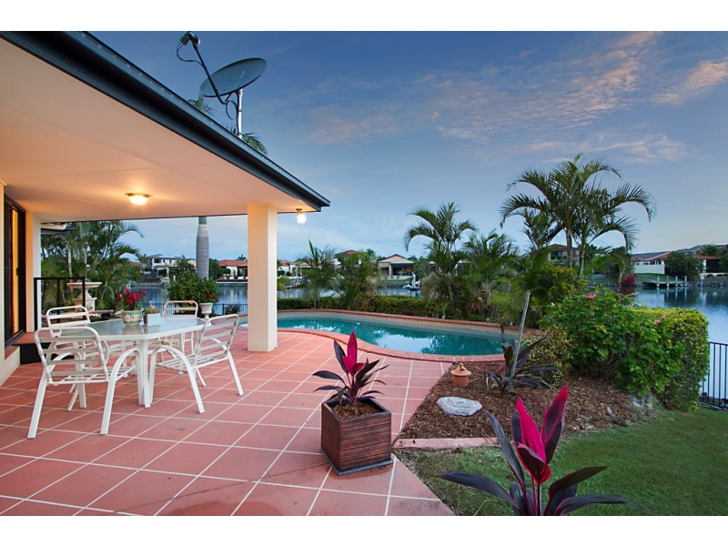 14 Saltair Grove, Helensvale QLD 4212