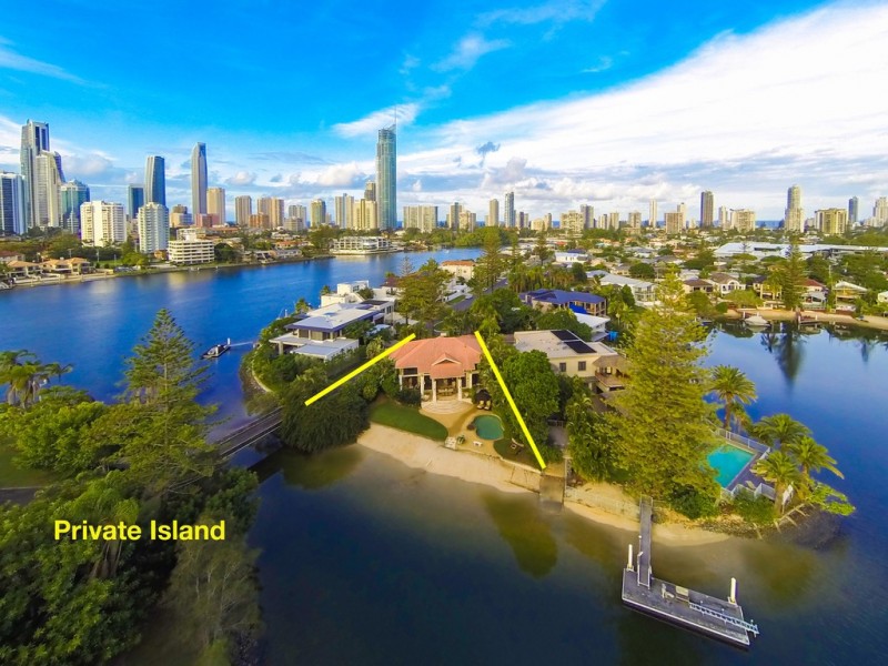 36 Naples Avenue, Isle Of Capri QLD 4217