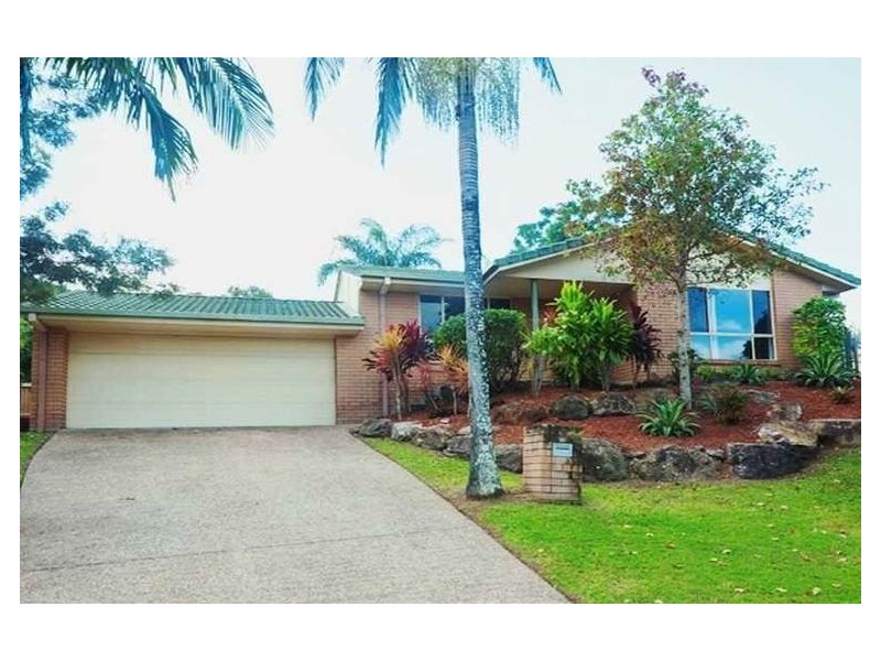 3 Retreat Place, Robina QLD 4226