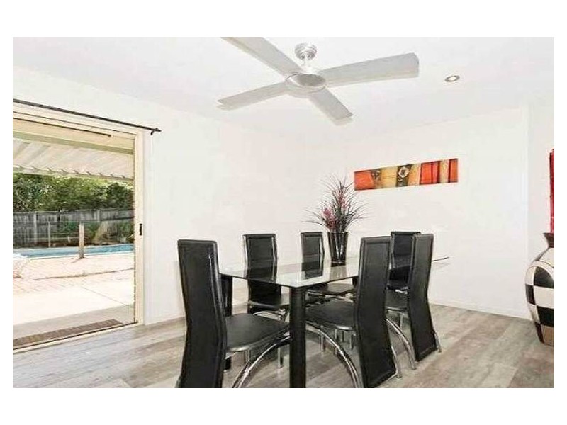 3 Retreat Place, Robina QLD 4226