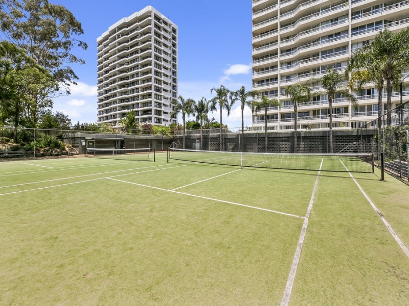 22/56 Hooker Blvd ‘Westwater Apartments’, Mermaid Waters QLD 4218