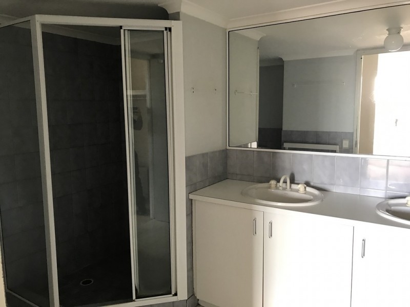 22/56 Hooker Blvd ‘Westwater Apartments’, Mermaid Waters QLD 4218