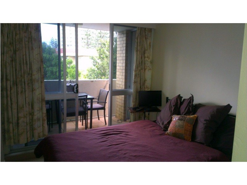 14/189 Surf Parade, Surfers Paradise QLD 4217