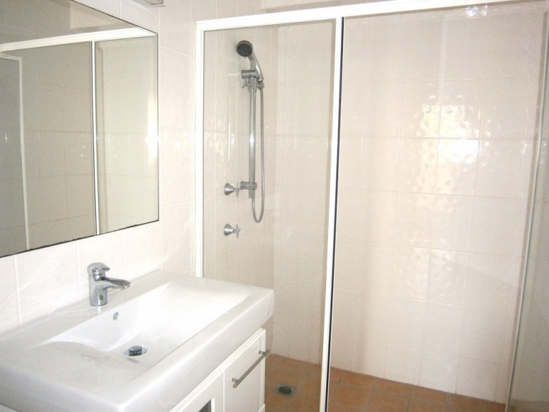 14/189 Surf Parade, Surfers Paradise QLD 4217