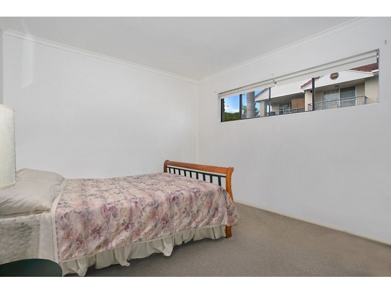 5 ‘Costa Brava’ 2315 Gold Coast Highway, Mermaid Beach QLD 4218