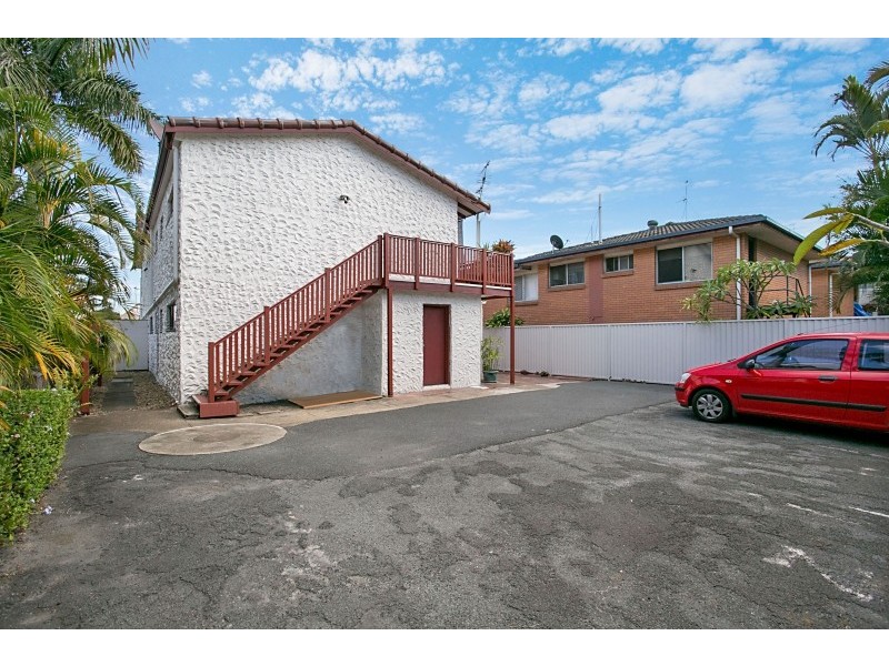 5 ‘Costa Brava’ 2315 Gold Coast Highway, Mermaid Beach QLD 4218