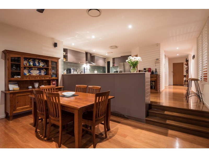 110 Sir Bruce Small Boulevard, Benowa Waters QLD 4217