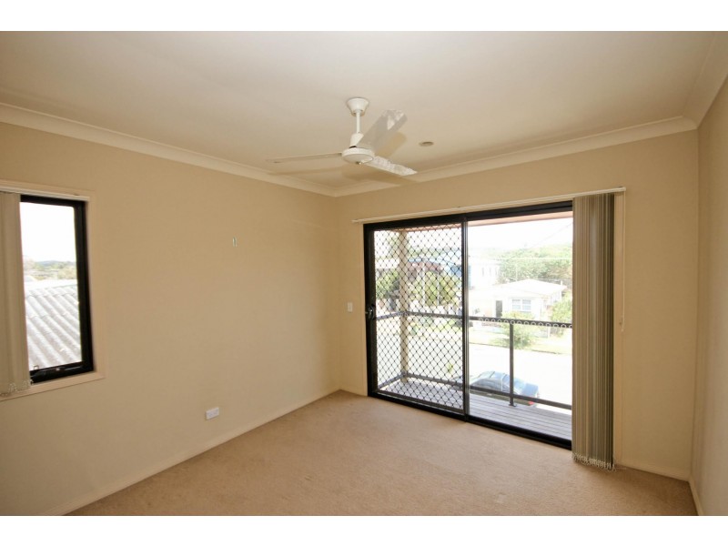 2/16 Twenty Seventh Ave, Palm Beach QLD 4221