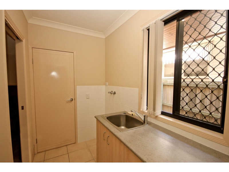 2/16 Twenty Seventh Ave, Palm Beach QLD 4221