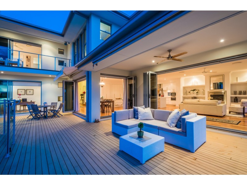 9 Kilkenny Court, Sorrento QLD 4217