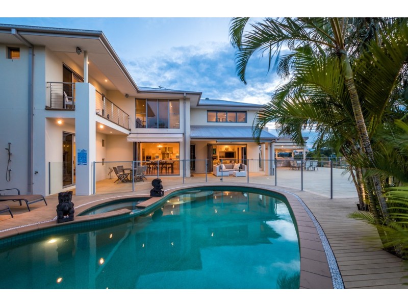 9 Kilkenny Court, Sorrento QLD 4217