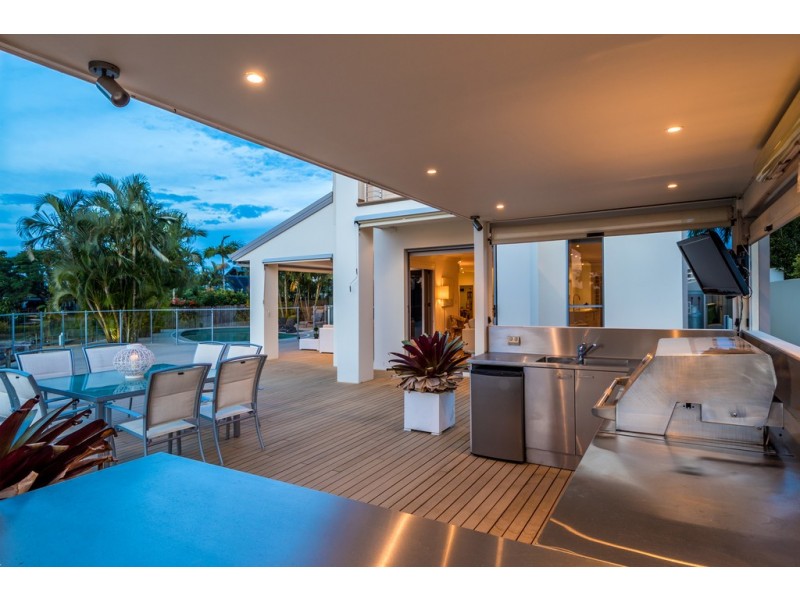 9 Kilkenny Court, Sorrento QLD 4217