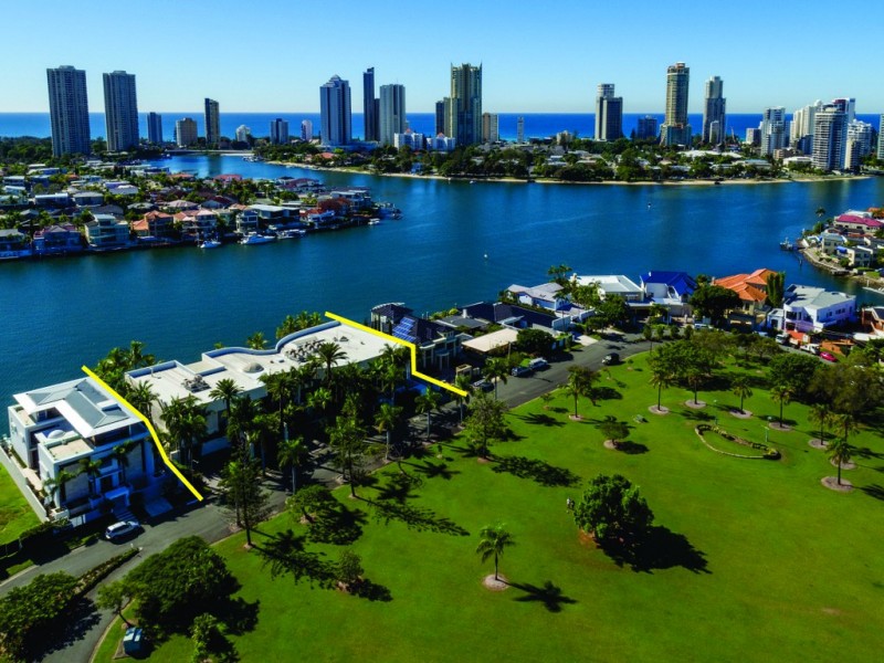 18-20 Southern Cross Drive, Surfers Paradise QLD 4217