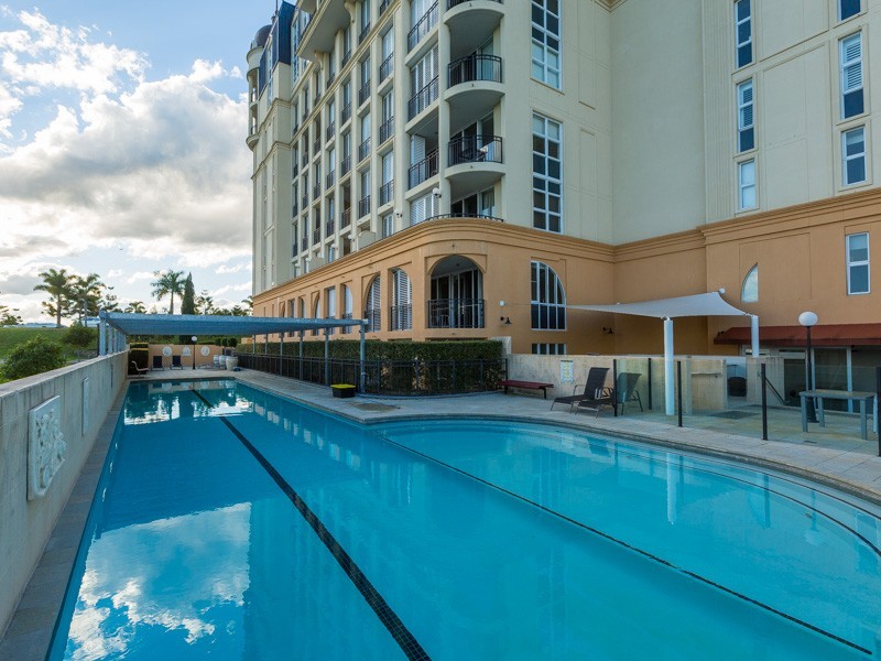 48/3030 The Boulevard, Carrara QLD 4211