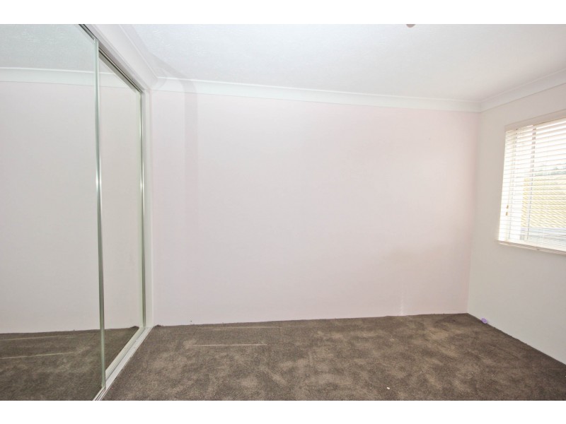 3/38 Chelsea Ave, Broadbeach QLD 4218