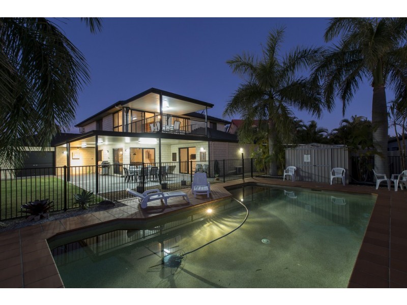 27 Parkwater Terrace, Helensvale QLD 4212