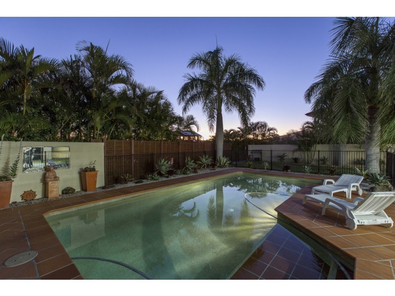 27 Parkwater Terrace, Helensvale QLD 4212