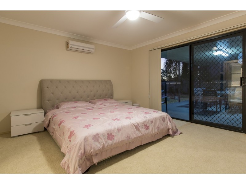 27 Parkwater Terrace, Helensvale QLD 4212