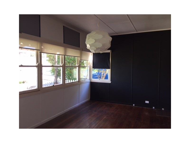 16 Alicia St, Southport QLD 4215