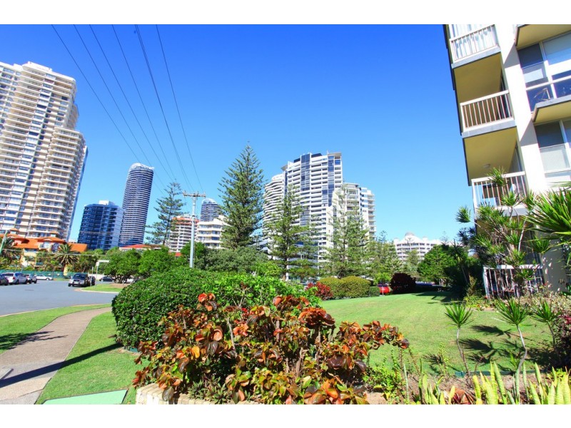 5 ‘Barridene’ 2 Federation Avenue, Broadbeach QLD 4218