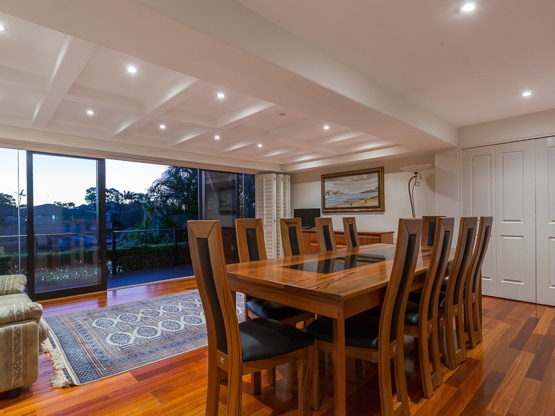 14 Conifer Crescent, Broadbeach Waters QLD 4218