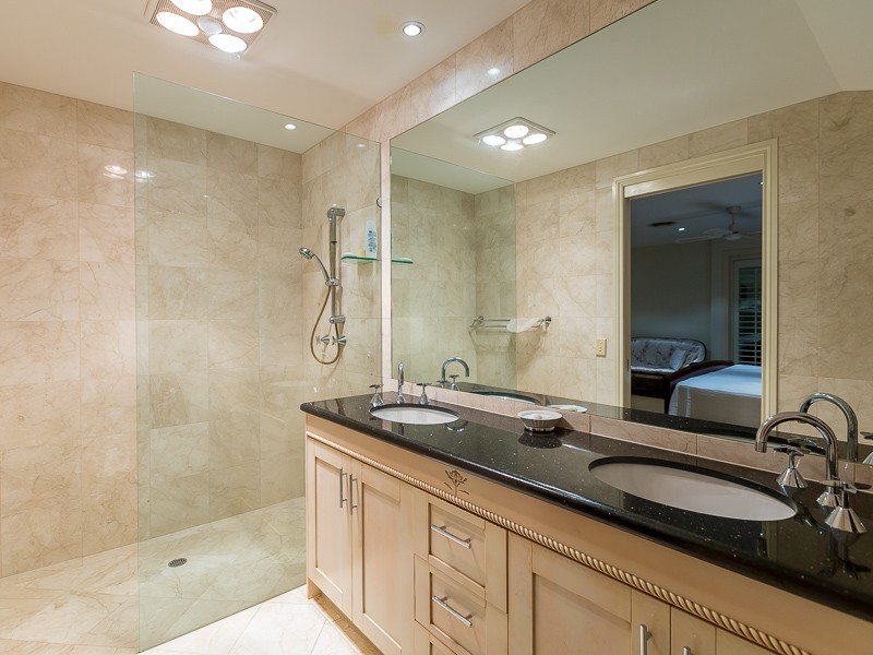 14 Conifer Crescent, Broadbeach Waters QLD 4218