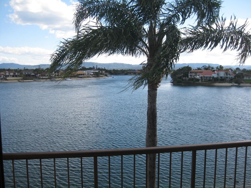 12/33 Duet Dr, Mermaid Waters QLD 4218