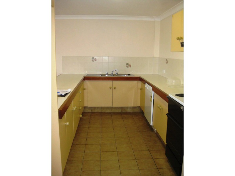 12/33 Duet Dr, Mermaid Waters QLD 4218