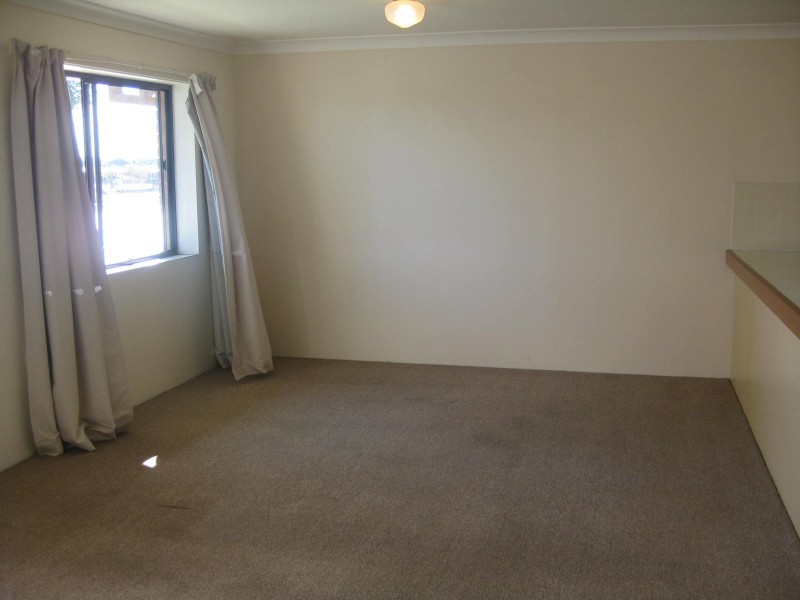 12/33 Duet Dr, Mermaid Waters QLD 4218