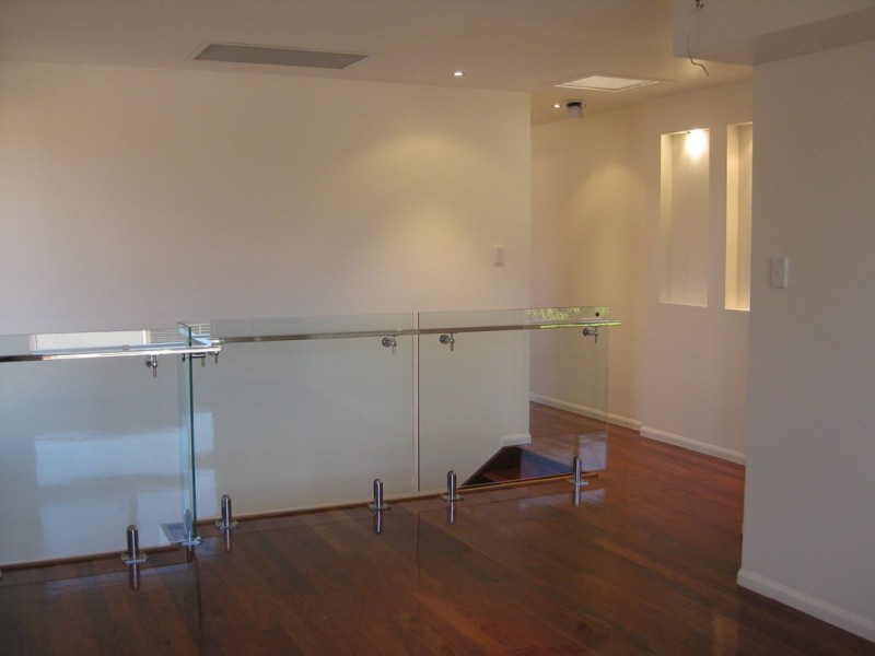 21 Raymond Ave, Bundall QLD 4217