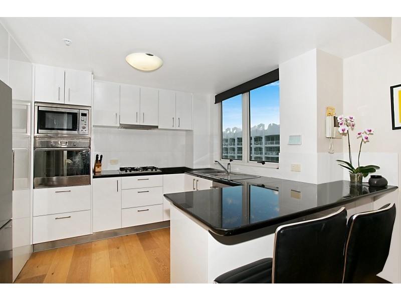 21 ‘Sonata’ 20 Queensland Avenue, Broadbeach QLD 4218
