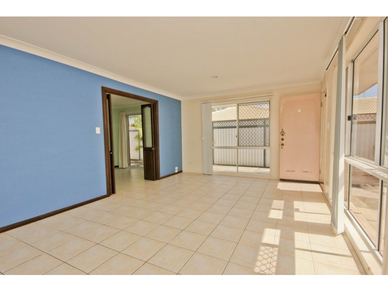 2/6 Coventry Court, Labrador QLD 4215