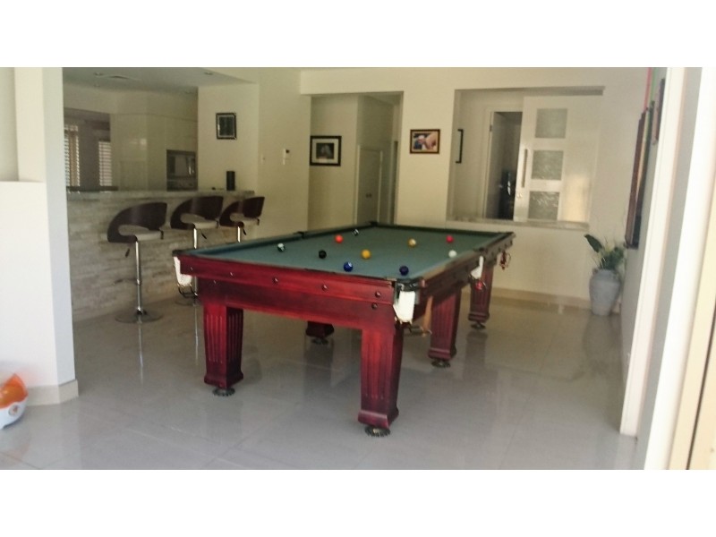 2110 South Shields “Royal Pines”, Benowa QLD 4217