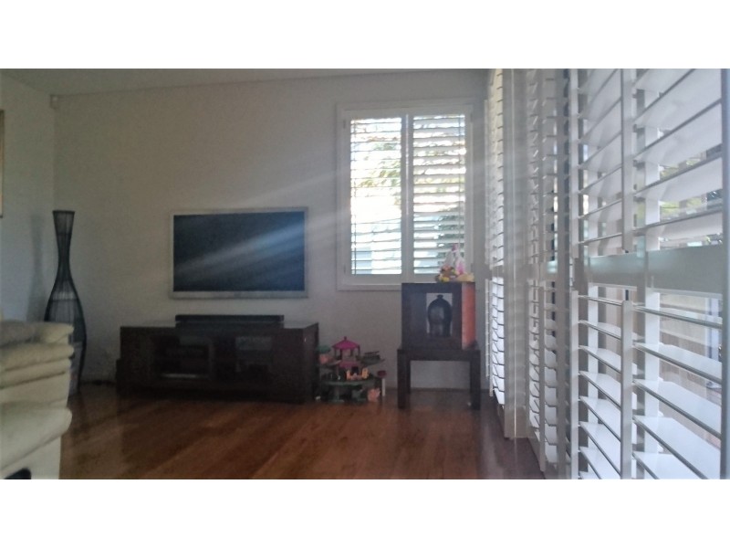2110 South Shields “Royal Pines”, Benowa QLD 4217