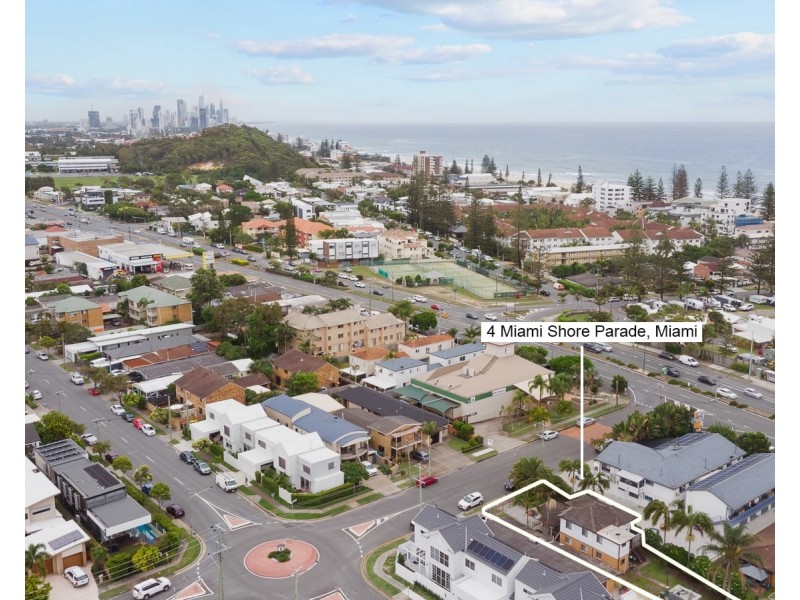 4 Miami Shore Parade, Miami QLD 4220