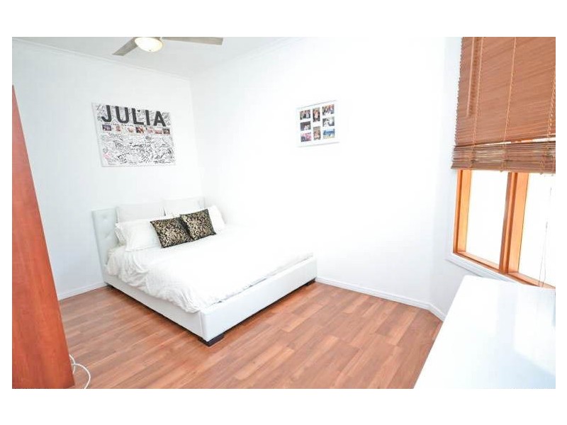 5 Richmond Avenue, Surfers Paradise QLD 4217