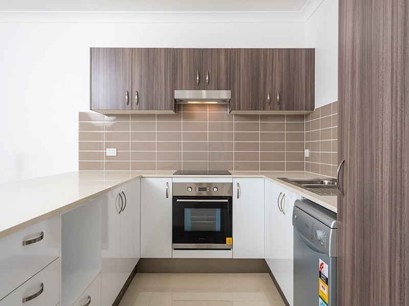 2/12 Anne Street, Southport QLD 4215