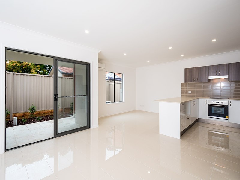 2/12 Anne Street, Southport QLD 4215