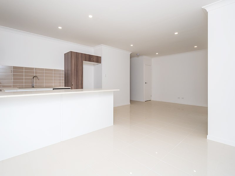 2/12 Anne Street, Southport QLD 4215