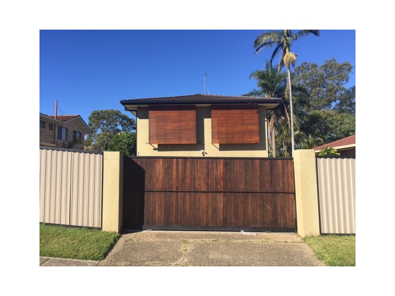 25 Tecoma Street, Southport QLD 4215