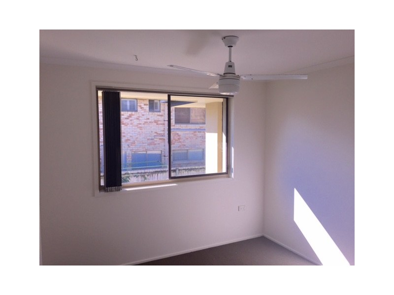 25 Tecoma Street, Southport QLD 4215