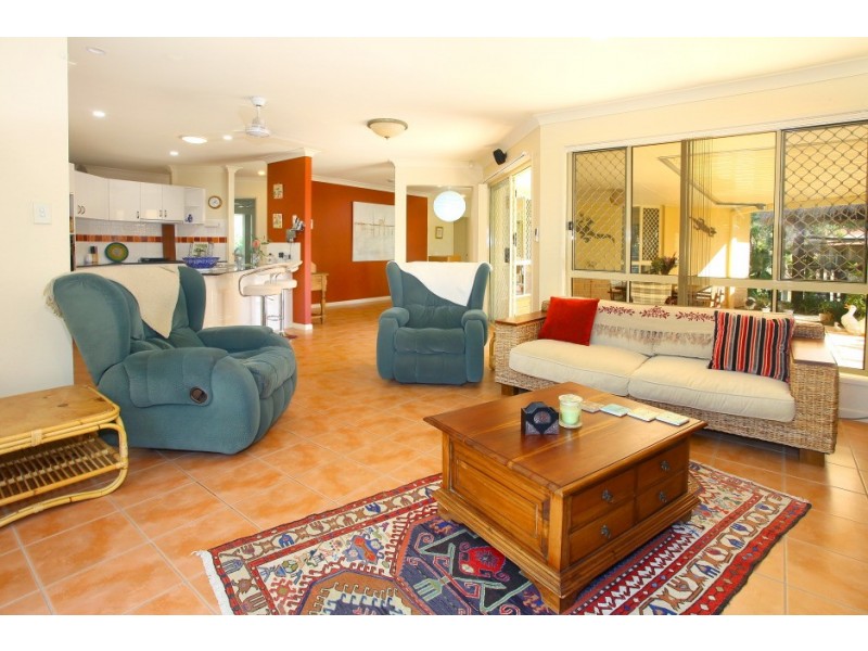 30 Ellis Drive, Mudgeeraba QLD 4213