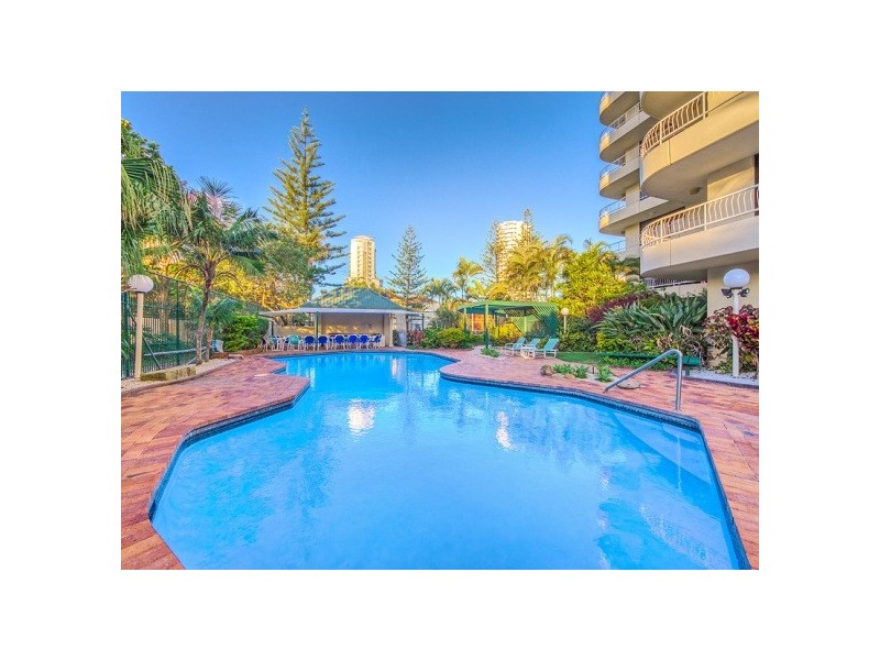 8 ‘Capricornia’ 121 Surf Parade, Broadbeach QLD 4218